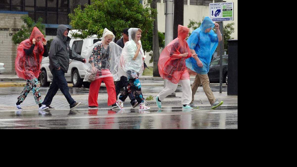 Algunas áreas han registrado más de dos pulgadas de lluvia antes del inicio de la hora pico.