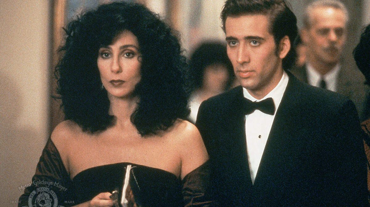 En el Coral Gables Art Cinema la comedia romántica ‘Moonstruck’ (1987) del director Norman Jewison con las actuaciones de Cher y Nicolas Cage.