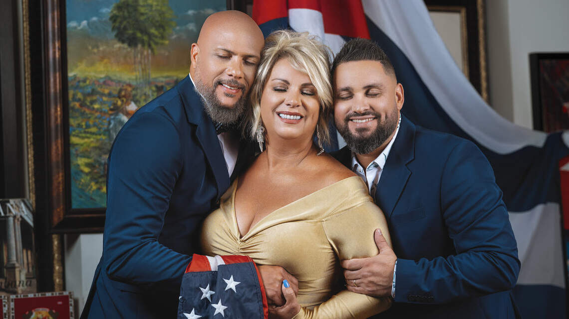Los 3 de La Habana rinden homenaje a su país de adopción en un nuevo tema musical