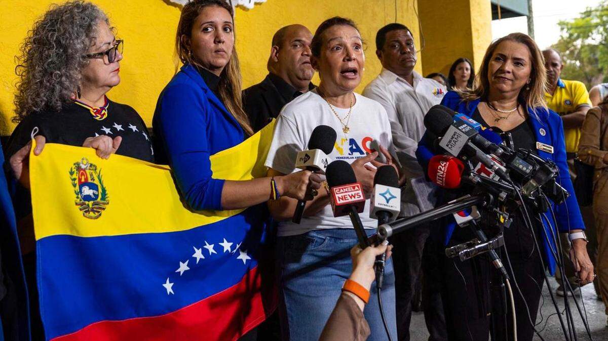 Foto de archivo. A la diáspora venezolana en Miami no le incomoda del todo una eventual intervención de Estados Unidos para “liberar” al país de Nicolás Maduro, pero cuando la retórica de Donald Trump cambió de la lucha contra el narcotráfico al tema petrolero las cosas cambian.
