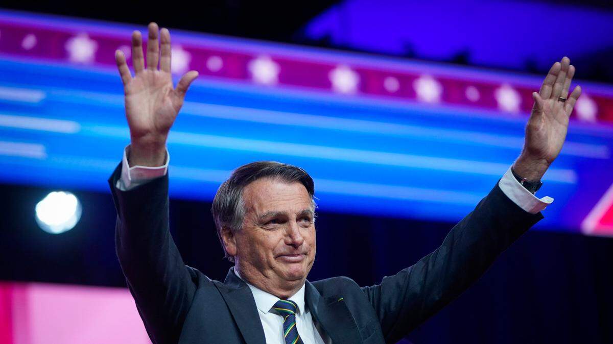 Foto de archivo. Decenas de miles de simpatizantes del expresidente Jair Bolsonaro se congregaron el domingo en la ciudad más poblada de Brasil para defenderlo de los problemas judiciales por los que podría ir a la cárcel.