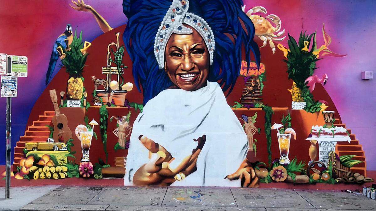 La imagen de Celia Cruz engalana un inmenso mural de Wynwood para celebrar el Mes de la Herencia Hispana.