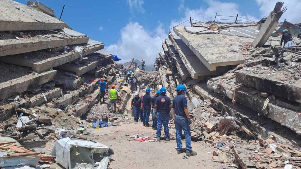 Algunos sobrevivientes cuestionan la calidad de viviendas tras terremotos en Venezuela