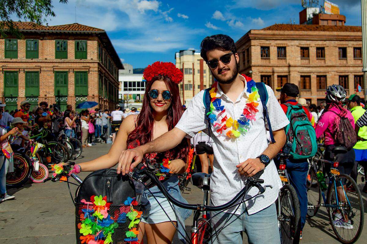 Medellín apuesta por el transporte sostenible, estimulando el uso de la bicicleta, sobre todo entre los jóvenes.