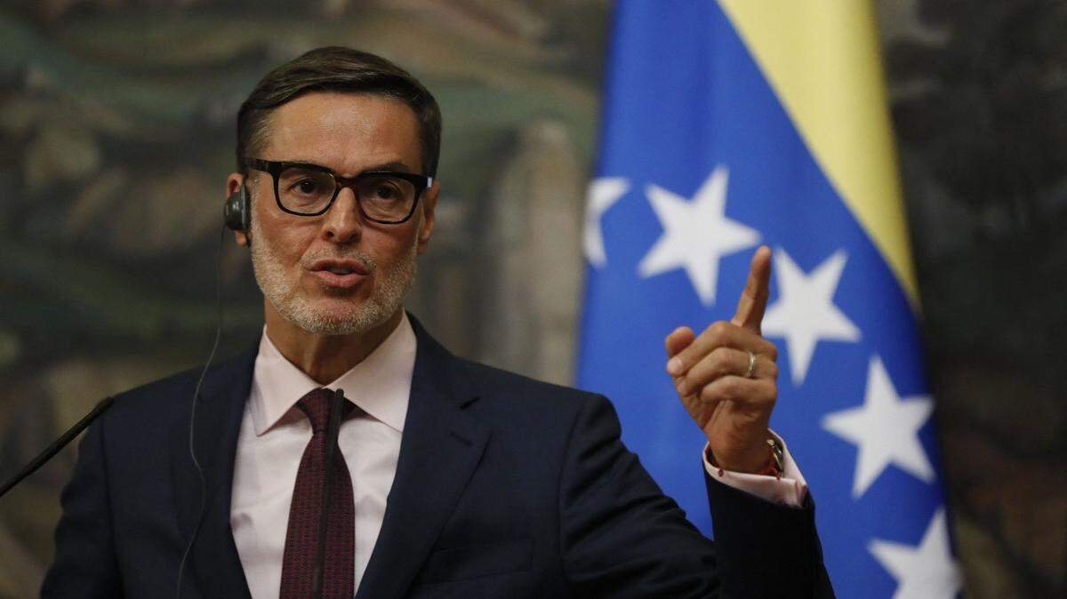 Foto de archivo. El canciller de Venezuela, Félix Plasencia, denunció este lunes ante el Consejo de la Organización Internacional para las Migraciones (OIM) al Gobierno de Iván Duque de “estafa agravada contra la comunidad internacional”, y pidió que se haga una auditoría para conocer el destino de los fondos entregados a Colombia para la atención a migrantes.