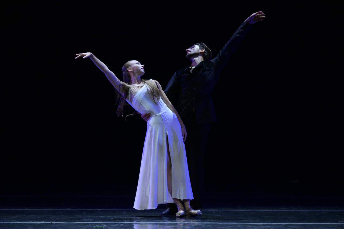  Vlada Shevchenko y Gennaro Sorbino, del&nbsp;Ballet del Teatro Nacional de&nbsp;Košice&nbsp;(Eslovaquia), en “Marriage d’Amour”, coreografía de Sabrina Bosco.&nbsp;
