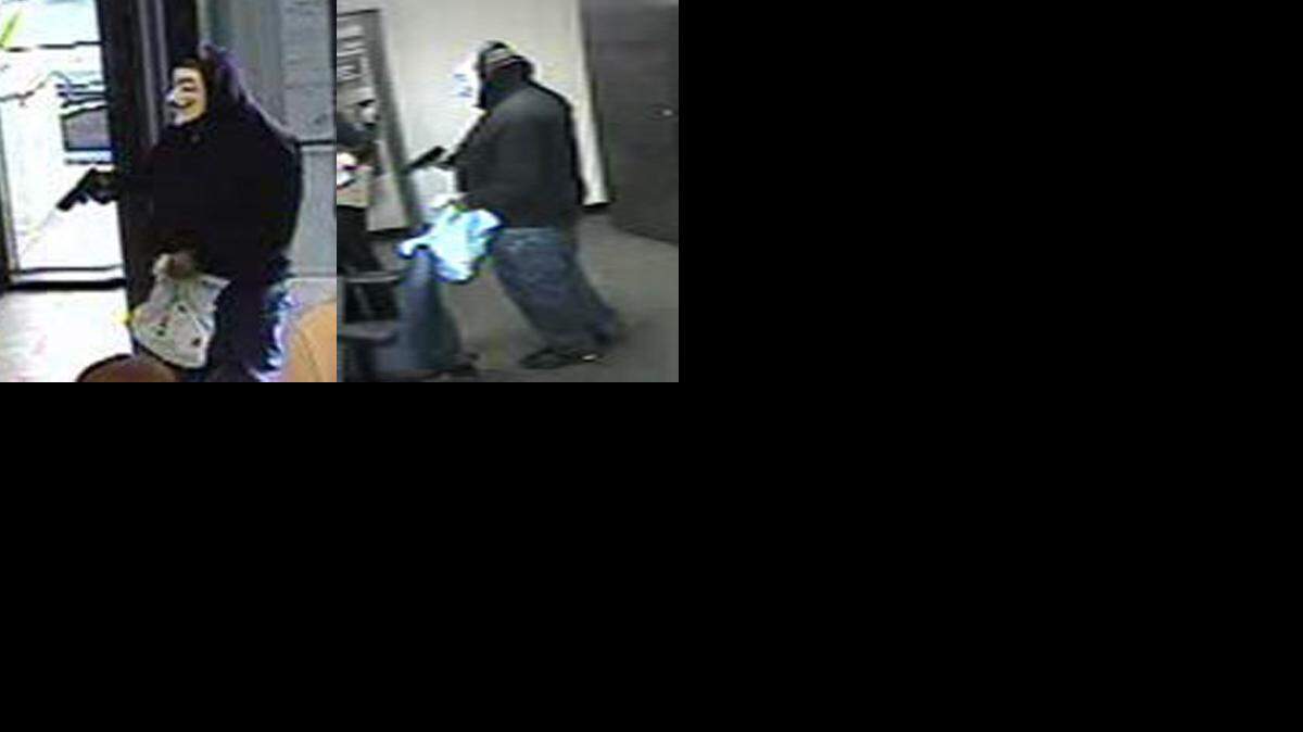 El atraco ocurrió en el Chase Bank ubicado en el 8700 SW Coral Way el martes por la tarde.