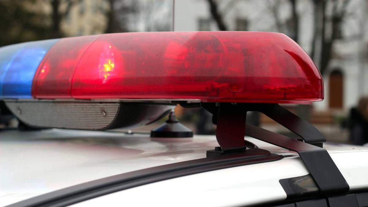 Una madre de Alabama castigó a su hijo de siete años por tener problemas en la escuela y cuando lo obligó a volver caminando a la casa, lo arrolló, al parecer accidentalmente. Terminó arrestada.