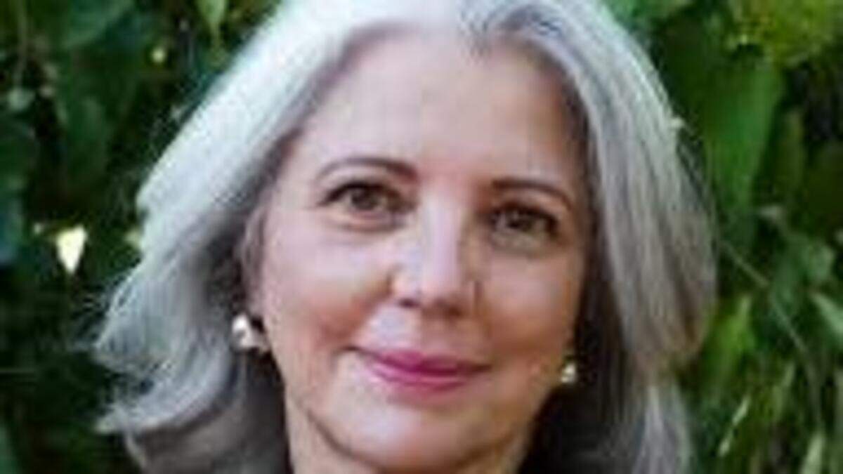 La periodista y premo Pulitzer Mirta Ojito habla sobre su novela, ‘La memoria de las olas’. (Planeta) 