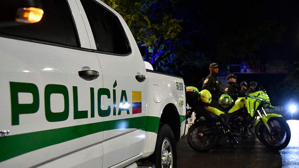 Ataque con cuchillo deja tres heridos en universidad de Colombia. Autoridades investigan motivos