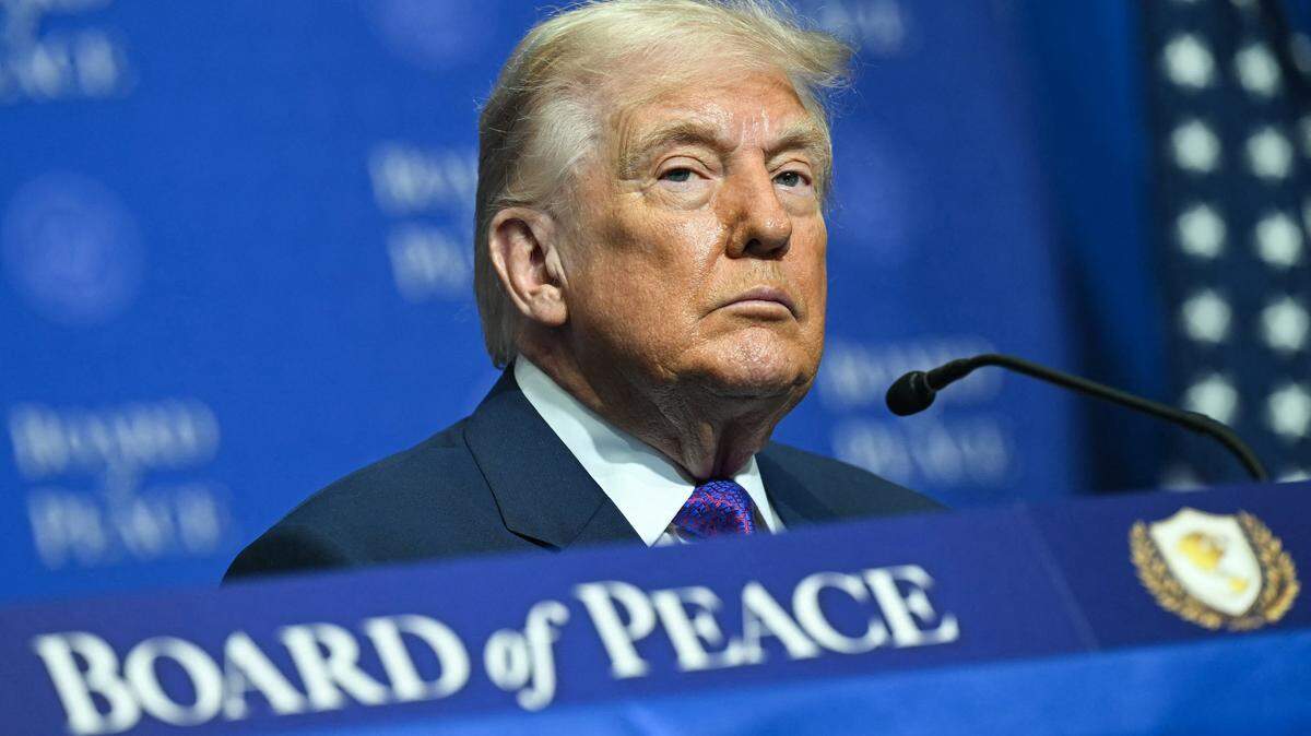 El presidente de Estados Unidos, Donald Trump, asiste a la reunión inaugural de la “Junta de Paz” en el Instituto de Paz de Estados Unidos, en Washington, DC, el 19 de febrero de 2026.