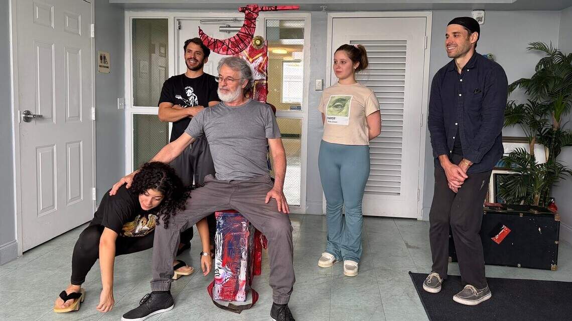 “El Gran Circo Maravillas cierra por fin sus puertas”, una entrevista a cuatro manos