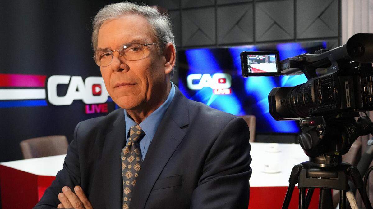 El periodista cubano Juan Manuel Cao continúa su carrera televisiva de más de tres décadas ahora en su canal de YouTube, Juan Manuel Cao Live, que espera ampliar con otros programas y figuras porque dispone de 24 horas y seguidores en varios países.