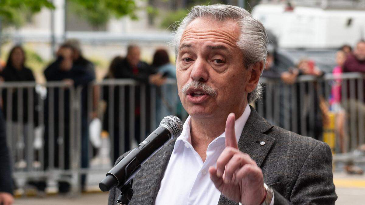 El entonces presidente de Argentina, Alberto Fernández en Puerto Madero en una foto de archivo de agosto de 2023.