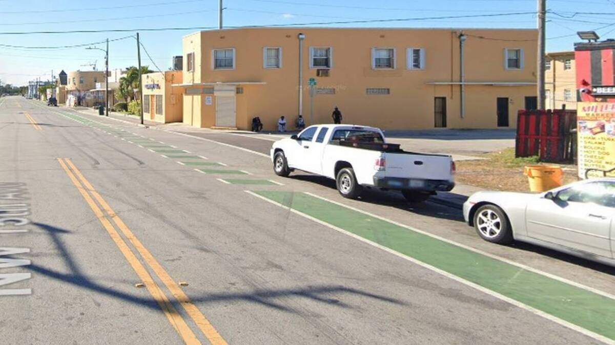 Cuatro personas resultaron baleadas en las primeras horas del sábado 9 de abril de 2022 en el área del 6811 NW 15 Avenue.