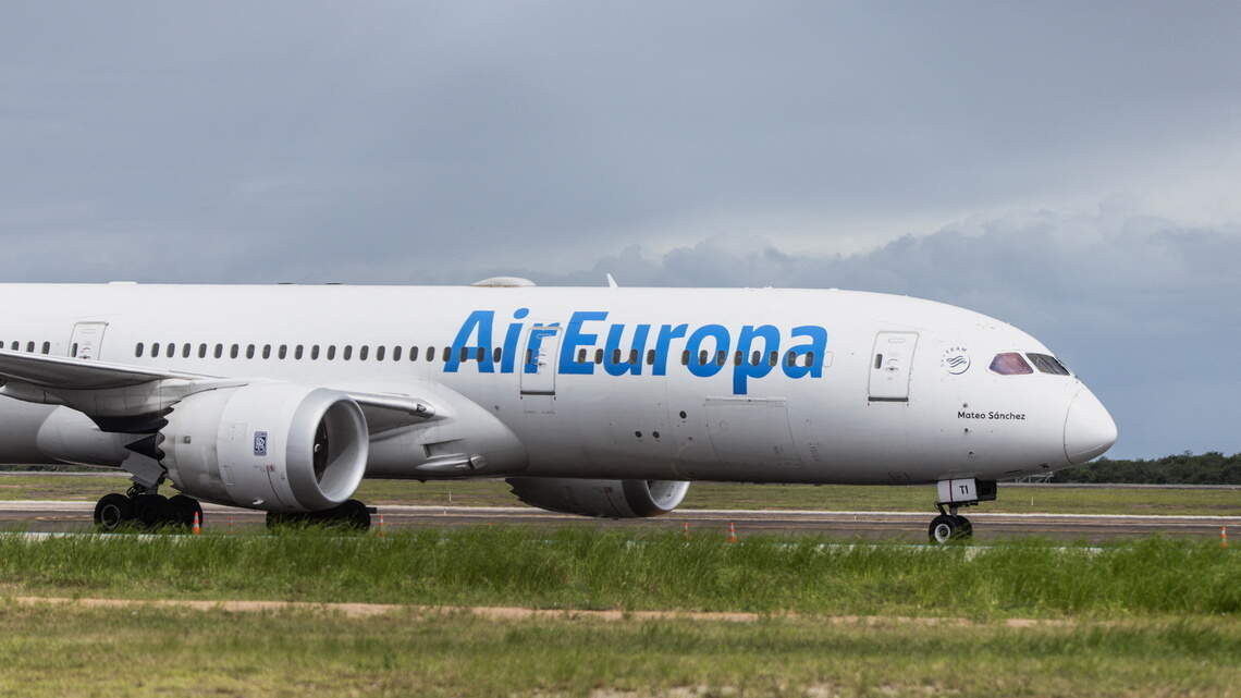 Air Europa e Iberia retoman mañana y el jueves sus vuelos a Caracas tras los terremotos