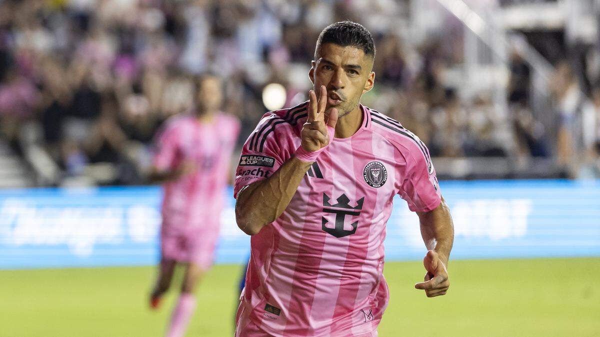 El delantero uruguayo Luis Suárez anotó un gol, regaló dos asistencias y sin dudas fue el mejor del Inter Miami en el partido ante Pumas en la Leagues Cup, celebrado el miércoles 6 de agosto de 2025 en Fort Lauderdale, Florida.