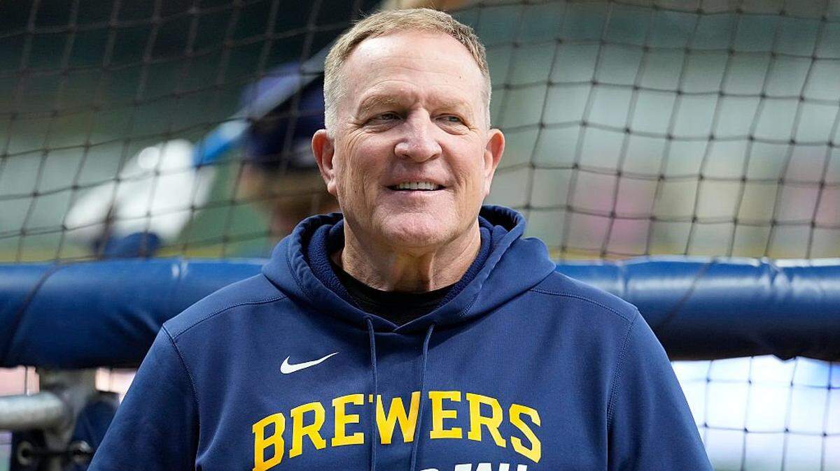 El piloto de los Cerveceros de Milwaukee, Pat Murphy, superó en la votación del Mánager del Año en la Liga Nacional a Rob Thomson, de los Filis de Filadelfia y Terry Francona, de los Rojos de Cincinnati.