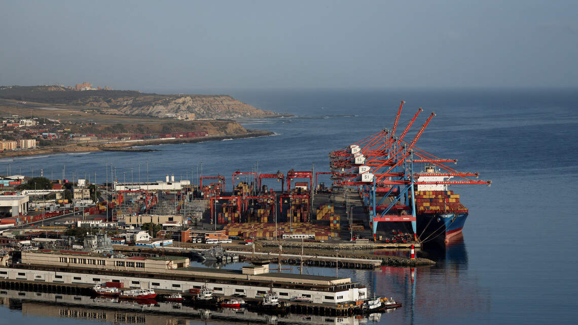 Gobierno venezolano verifica reactivación del puerto de La Guaira tras los sismos de junio