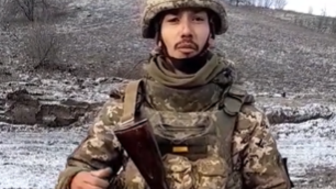 De TikTok a la trinchera: cómo la historia bélica de Colombia refuerza la lucha de Ucrania contra Rusia