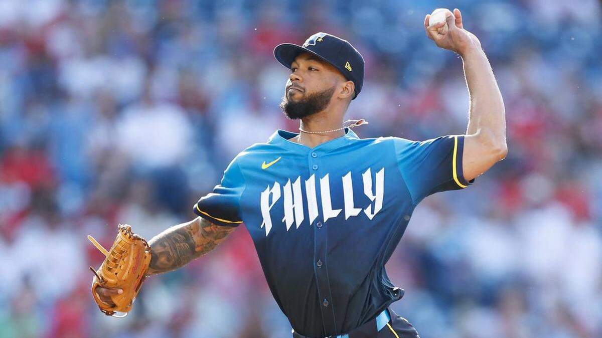 El lanzador de los Filis Cristopher Sánchez permitió sólo tres hits en su primer juego completo de la MLB, una victoria por 2-0 contra los Marlins de Miami en el Citizens Bank Park el viernes 28 de junio de 2024, en Filadelfia.