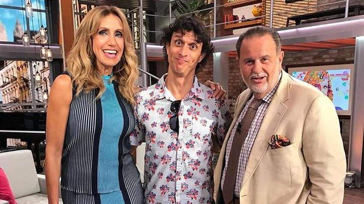 Durante su visita al programa “El Gordo y La Flaca”, el humorista cubano Jardiel González departió con los presentadores Lily Estefan y Raúl de Molina.