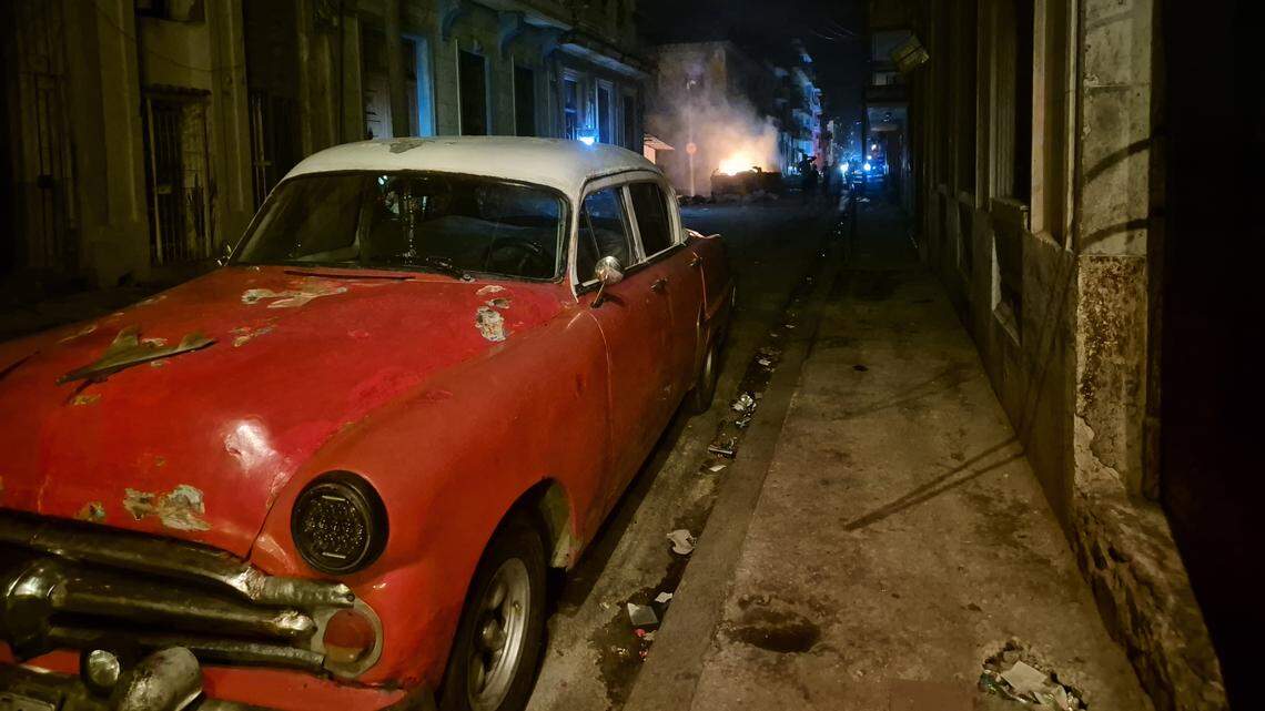 Sin remediar apagones, gobierno cubano crea estaciones que cobrarán por cocinar y ver televisión