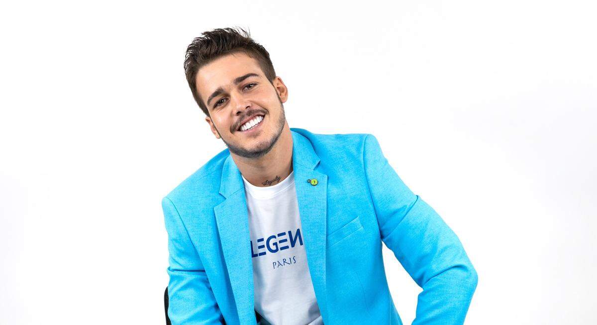 Amaury Villalba interpreta el personaje de Júpiter en ‘Mírame así’.