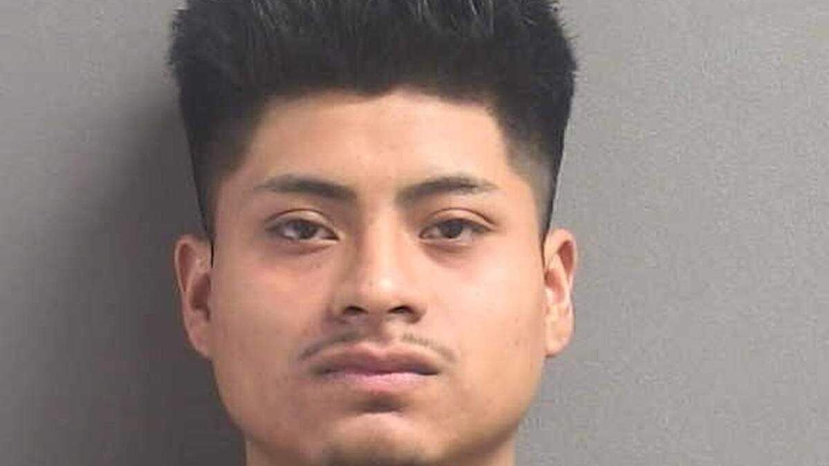 Royer Pérez Jiménez, de 19 años de edad, murió en un centro de detención de ICE) en el Condado Glades, en el sur centro de Florida.