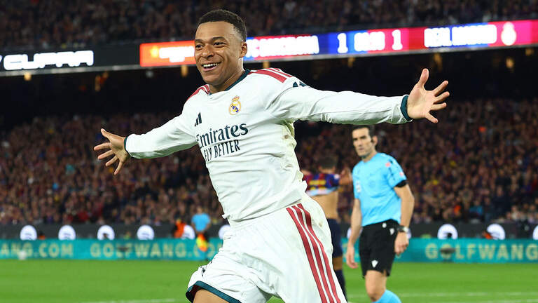 Mbappé sentencia y el Real Madrid pone al rojo vivo la liga con su triunfo ante Barcelona