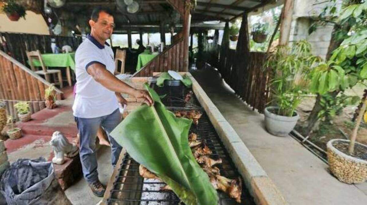 Una barbacoa en marzo del 2016 en Yury & Nino El Campesino, un paladar y bar en Viñales, donde abundan los empresarios independientes, conocido como cuentapropistas.