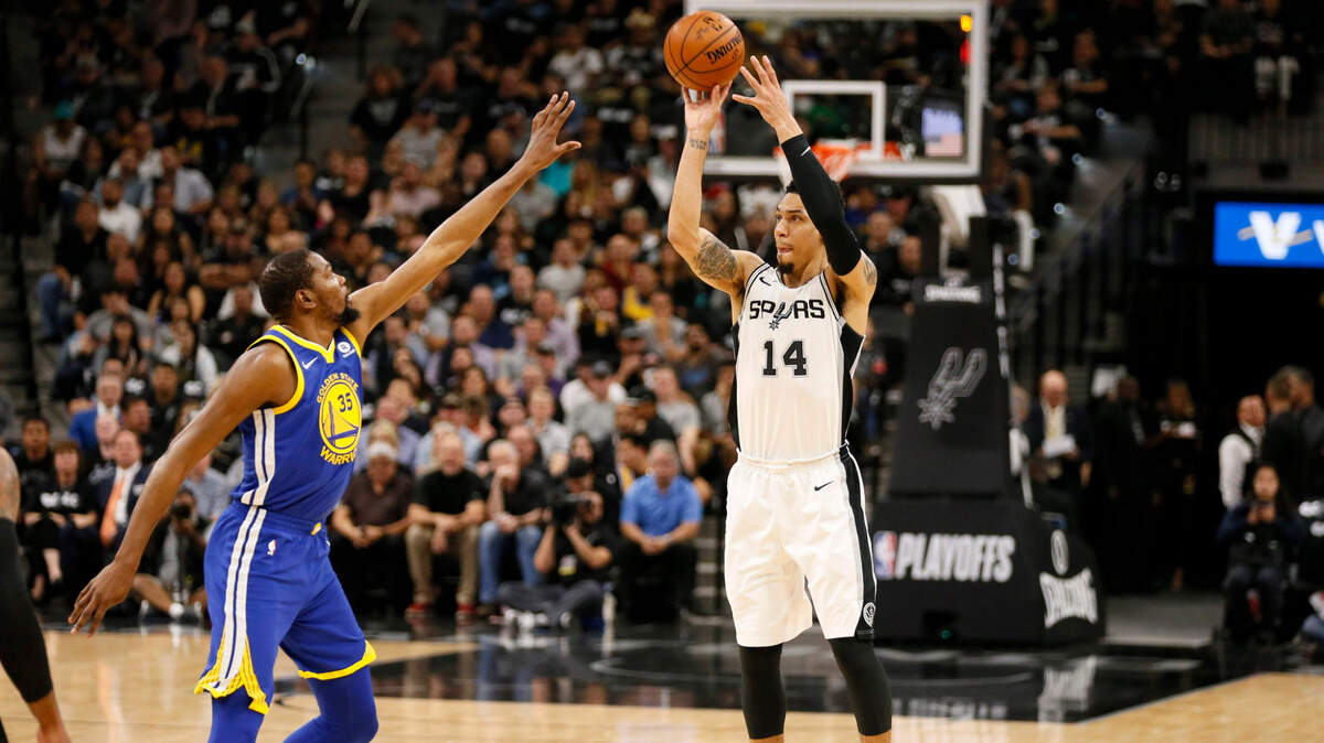 El escolta estadounidense Danny Green anunció este jueves su retirada del baloncesto profesional tras 15 temporadas en la élite y tres campeonatos de la NBA conquistados con los Spurs de San Antonio (2014), Toronto Raptors (2019) y los Lakers de Los Angeles (2020).