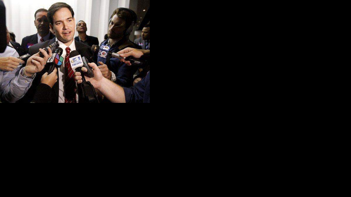 Marco Rubio contesta a las preguntas de la prensa.