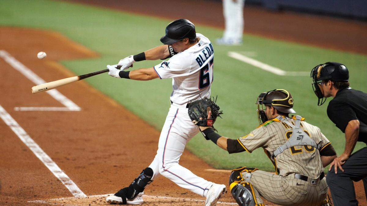 JJ Bleday batea .182 con un OPS de .667, cuatro jonrones, ocho dobles, un triple, siete impulsadas, 12 anotadas, 20 bases por bolas  y 39 ponches en 142 apariciones en el plato.