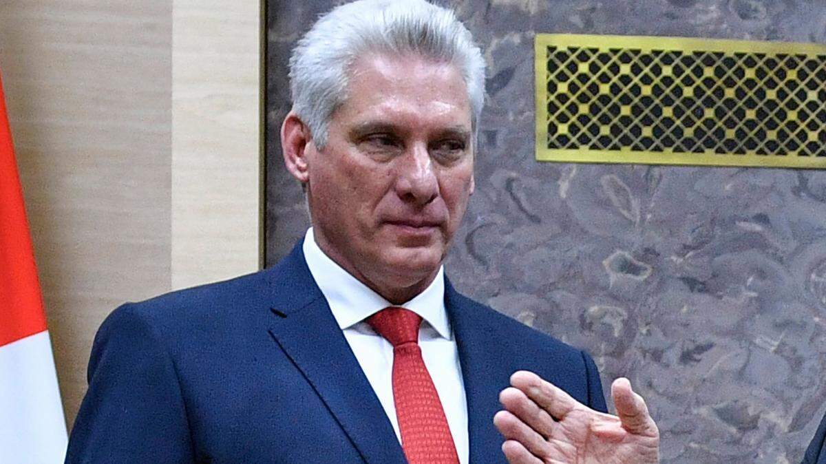 El gobernante Miguel Díaz-Canel en un viaje a Rusia.