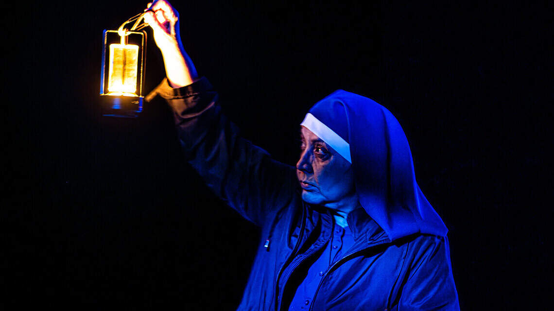 ‘La travesía’: reflexión teatral sobre la violencia y la fe