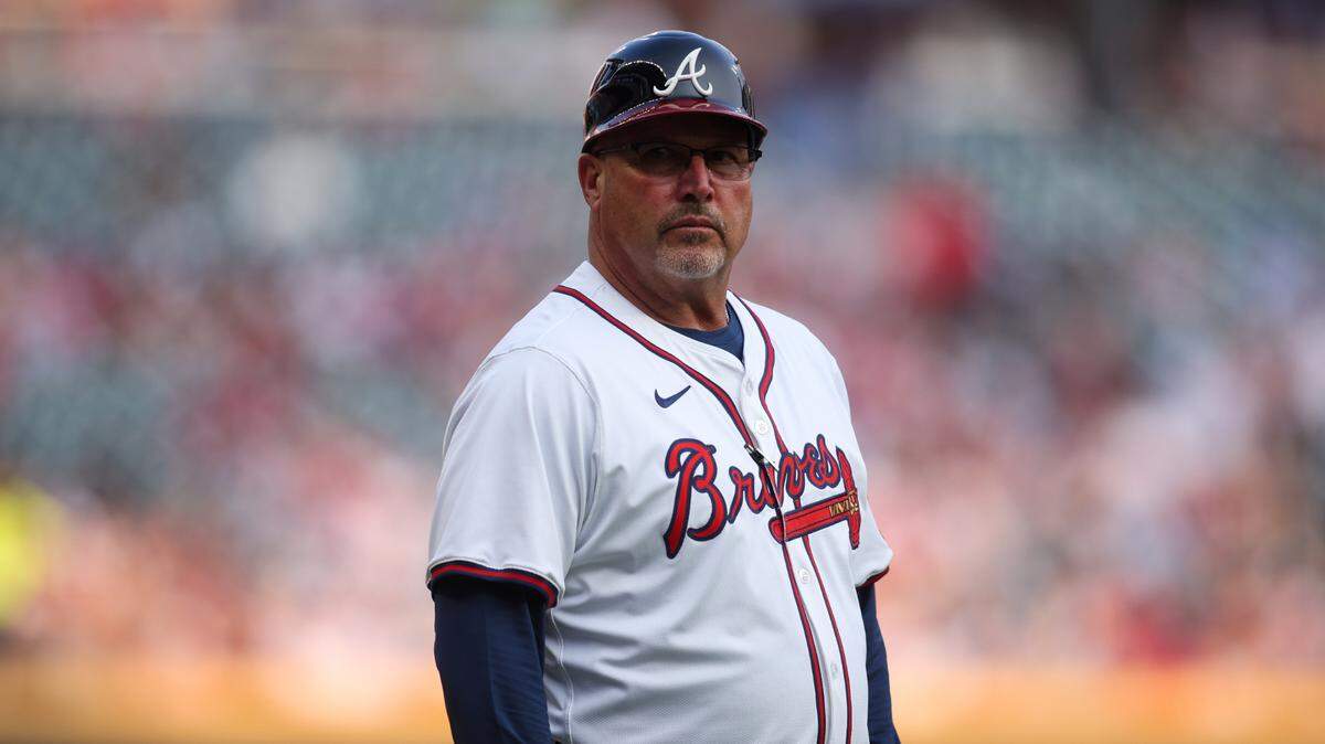 El cubano Fredi Gonzalez regresó a los Bravos de Atlanta como coach de tercera base.
