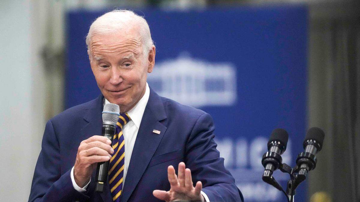 El gobierno del presidente Joe Biden anunció este jueves que otorgó más de $40 millones para apoyar a los estudiantes latinos y las instituciones educativas que los preparan y apoyan.