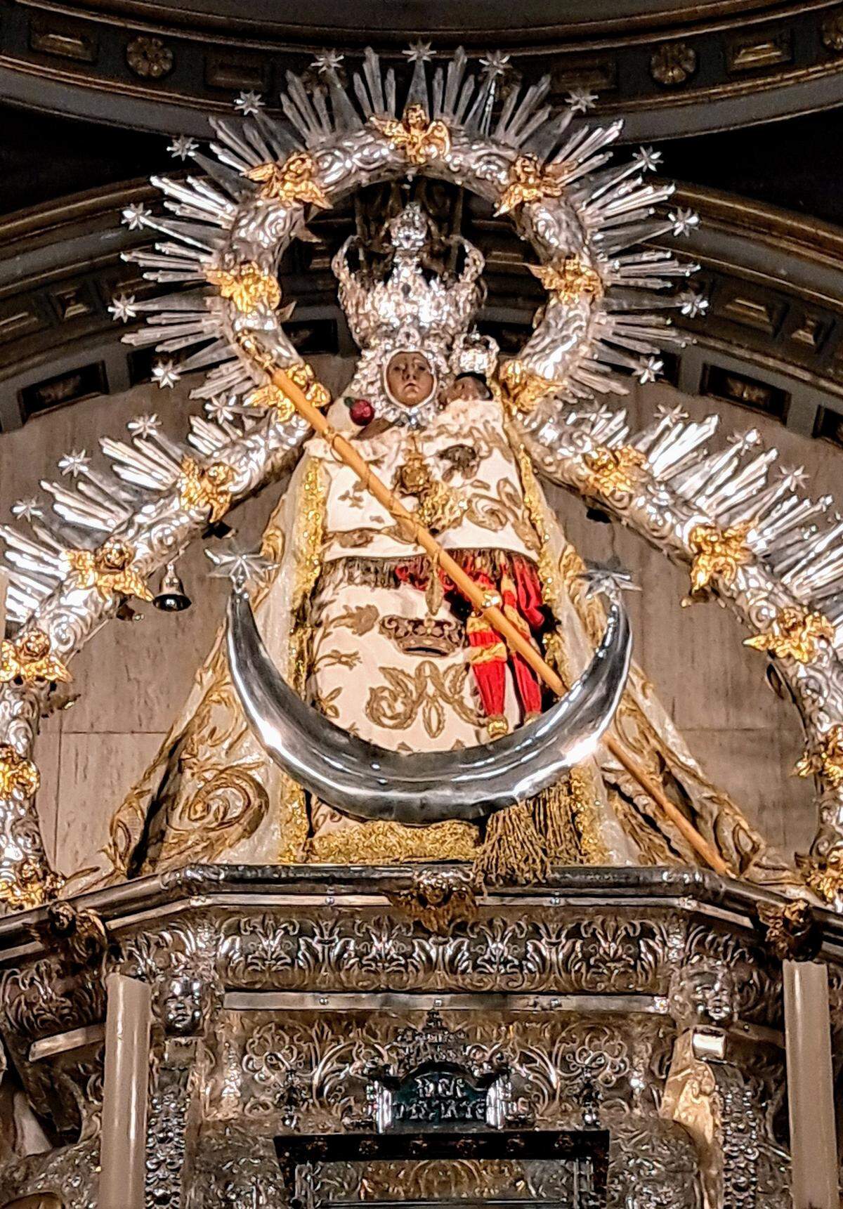 Nuestra Señora de la Cabeza, Basílica y Real Santuario en Sierra Morena, Andújar (Jaén, Andalucía, España).