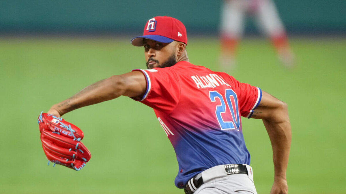 El abridor de los Marlins Sandy Alcántara defenderá por segunda ocasión los colores de República Dominicana. 