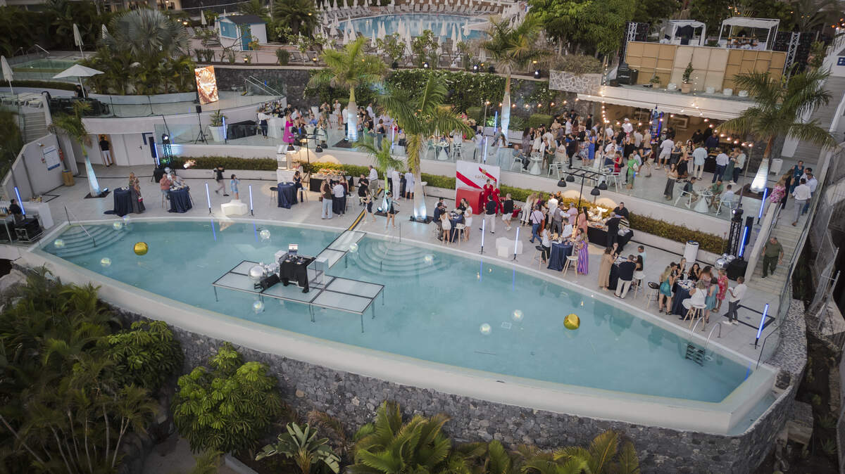 El Resort acaba de celebrar su Partner Party anual bajo la premisa ‘It’s our time to shine!’, a la que han acudido proveedores, agencias de viajes, prensa e invitados que hacen posible, que Landmar brille con luz propia. 