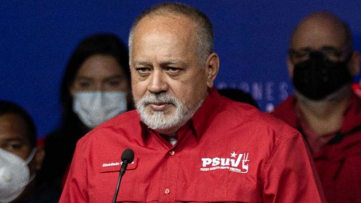 El vicepresidente del Partido Socialista Unido de Venezuela (PSUV), Diosdado Cabello, habla durante una conferencia de prensa en el Teatro Principal de Caracas, Venezuela, el 3 de agosto de 2021.
