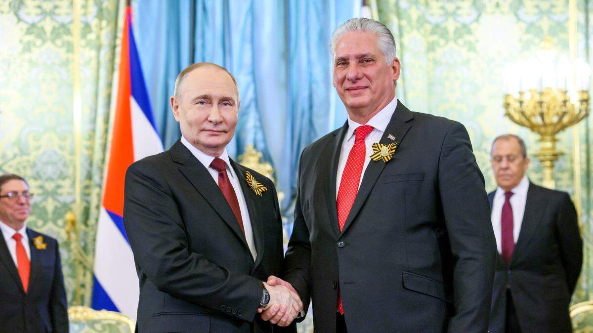 MAY 9, 2024: Russia’s President Vladimir Putin (L) and his Cuban counterpart Miguel Diaz-Canel shake hands during a meeting at the Moscow Kremlin. Mikhail Metzel/Russian Presidential Press and Information Office/TASS/Sipa USA