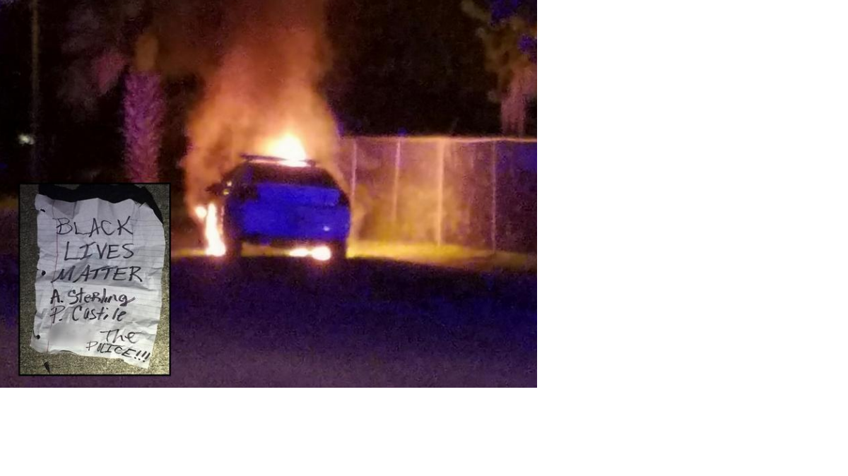 Imagen proporcionada por la Policía de Daytona Beach que muestra a una patrulla del departamento en llamas. También muestra la nota que dejaron cerca del auto, que estaba estacionado cerca de una mezquita. 