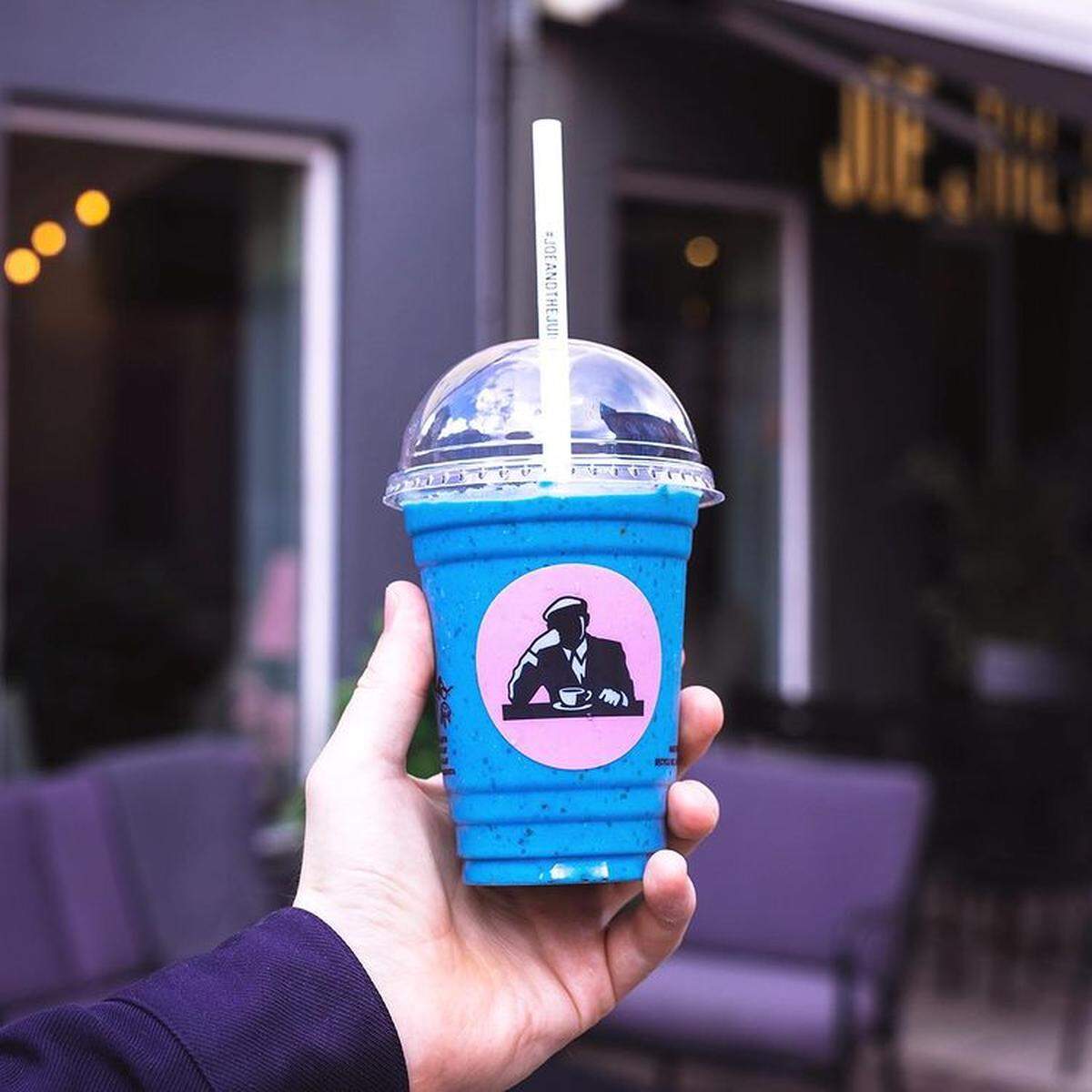 Joe & The Juice,&nbsp;jugos y batidos, con casi todos los colores del espectro.