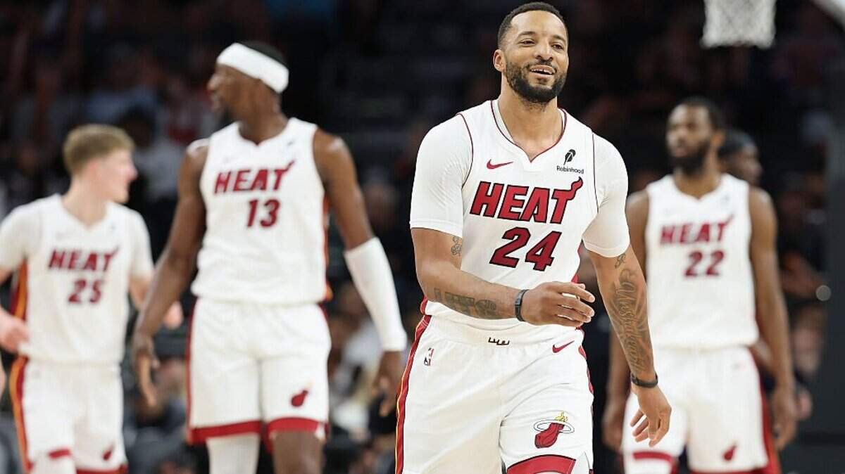El Miami Heat cayó ante los Celtics este viernes 6 de febrero en el TD Garden Boston, En la foto, Norman Powell, del Heat, reacciona a un tiro de tres puntos contra los Suns en el Mortgage Matchup Center en Phoenix.