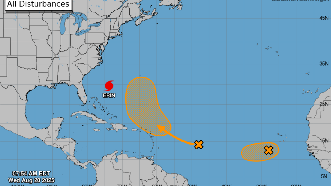 Huracán Erin se intensifica de nuevo. Dos depresiones tropicales podrían formarse