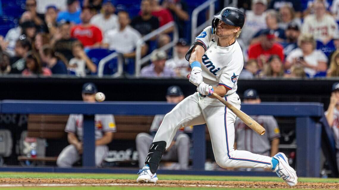 Dos jonrones de Stowers no evitan que los Marlins aparezcan en el sótano de su división