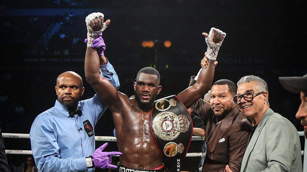 Yoenli Hernández Feliciano ya tiene norte para su próxima batalla. Según fuentes cercanas a su equipo, el invicto antillano podría medirse al doble campeón mundial del peso mediano Janibek Alimkhanuly.