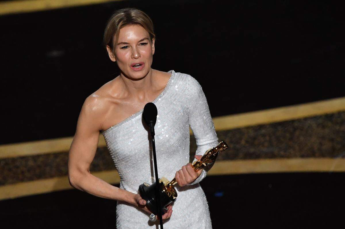 Renée Zellweger ganó el Oscar por su actuación en la película Judy.